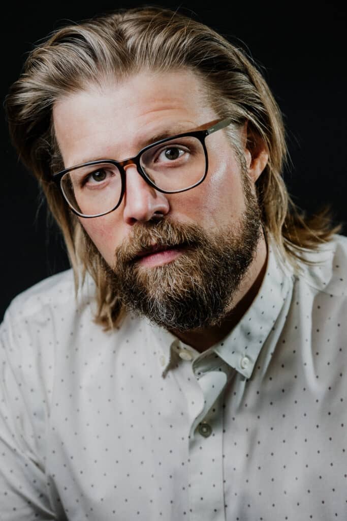 Headshots image of a man
