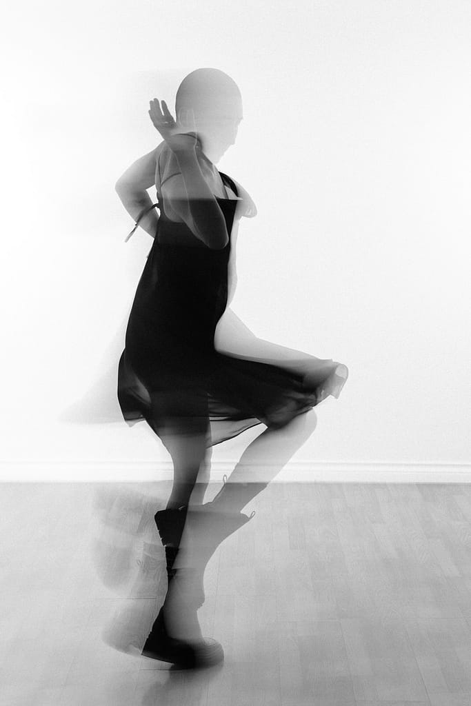 Vancouver Portrait Photographer Michele Mateus creates contemporary portraits of Vancouver Contemporary Dancers. Pictured here is dancer Shion Carter.